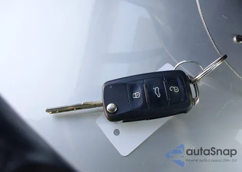 2012 Volkswagen Jetta 2.0L Tdi from USA, damaged, VIN 3VWLL7AJ8CM466035